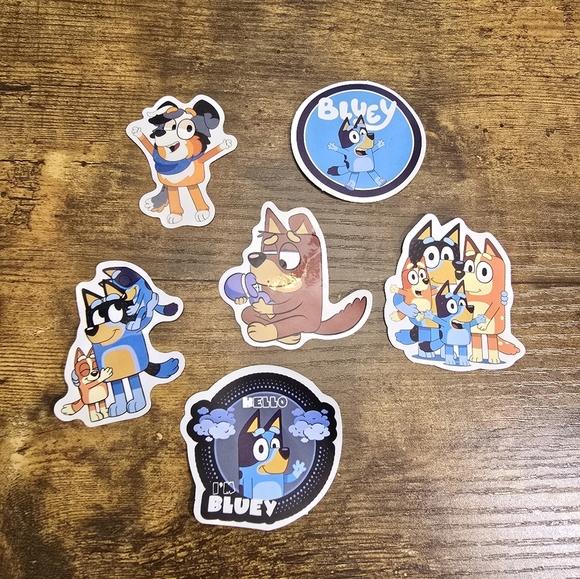 Bluey Character Stickers Set Of 5 Unused - Picture 4 of 4